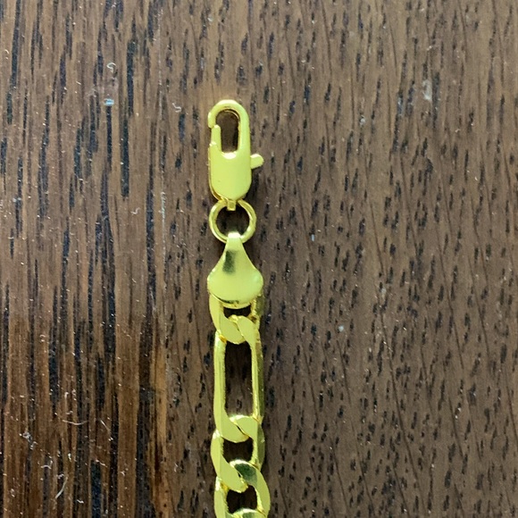 8.5” Long 7mm Wide 24k Gold Electroplated Bracelet (Unisex) - Picture 3 of 6